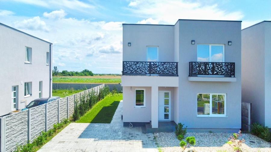 Case Individuale | 5 Camere | Dotari Moderne | Bucovat | Comision 0% - 3