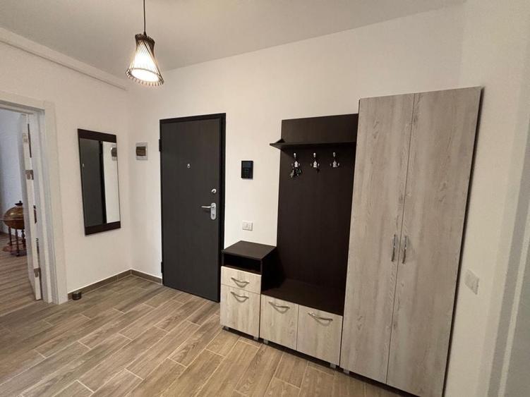 Apartament cu 2 camere decomandat în Cristian