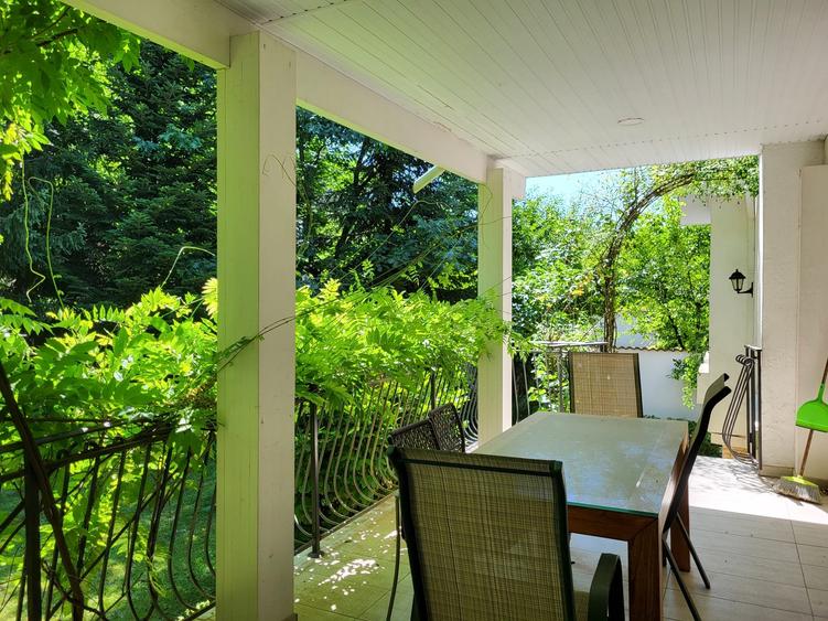 Construita pentru confort. Protejata natural in Snagov - 18