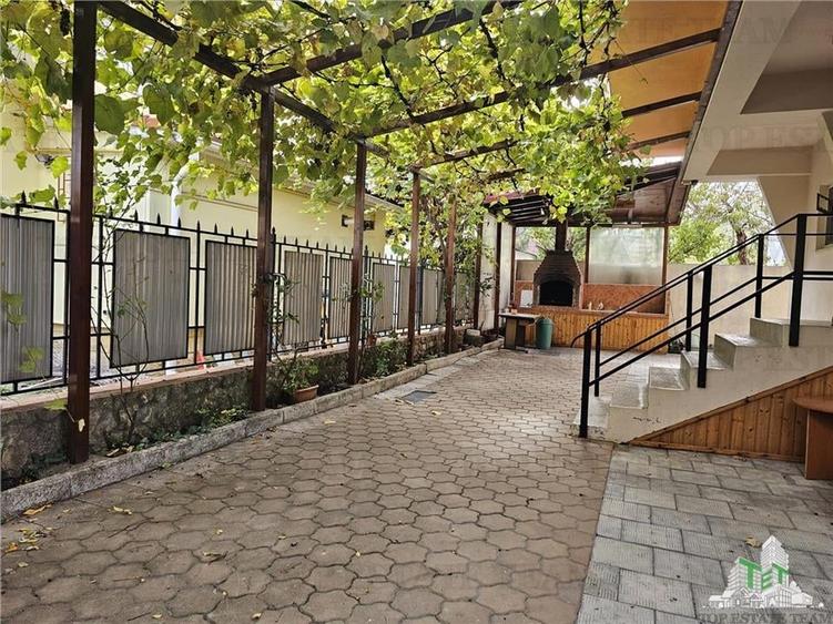 Vila turistica la cheie, foarte aproape de plaja - Mamaia Nord - 16