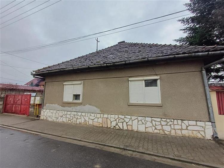 2 Case de vanzare langa liceu in Talmaciu - 14