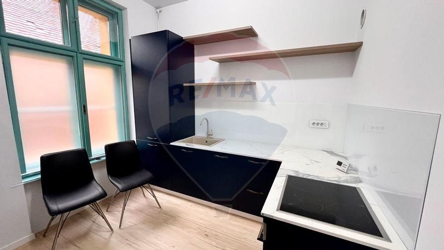 Spatiu de birouri de inchiriat - la casa cu 4 apartamente pe Racovita - 11