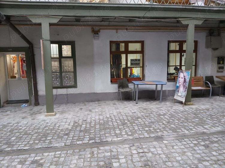 Inchiriez spatiu comercial cca 45 mp ultracentral in Sibiu pe Balcescu in curte cu vad f bun 550 E. - 8