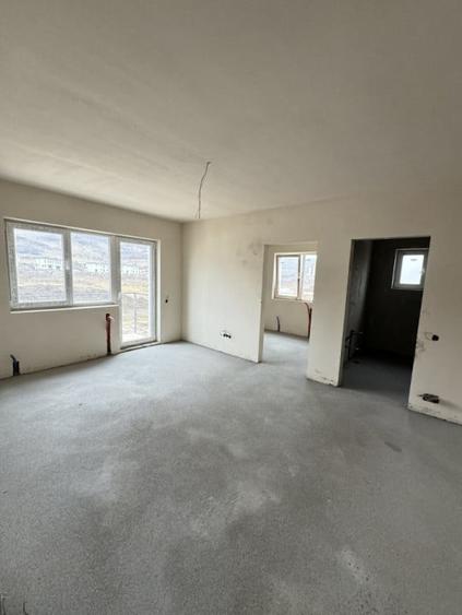Apartament de 2 camere, 42 mp, semifinisat, zona Sesul de sus - 1