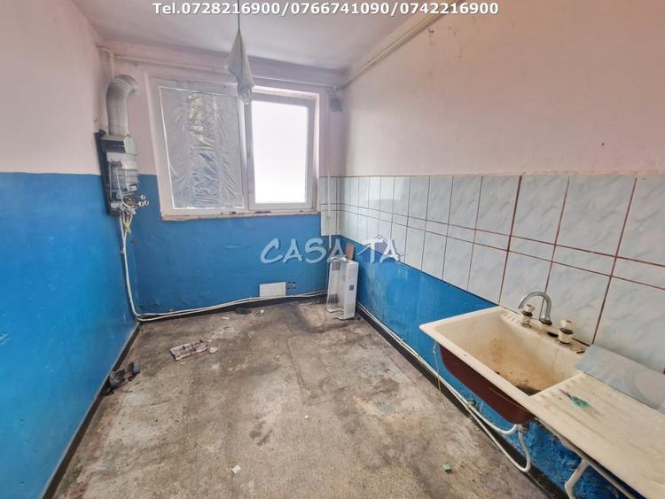 Apartament 2 camere, situat in Targu Jiu, Aleea Garofitei - 8