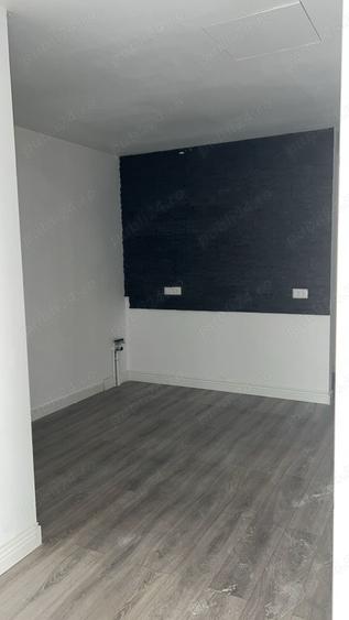 Spațiu comercial, de 250 mp, în Central