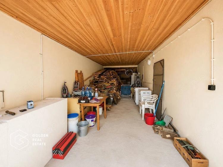 Casă cu Teren 150 Mp în Periam