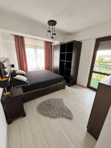 Casă cu 4 camere cu Teren 200 Mp în Central