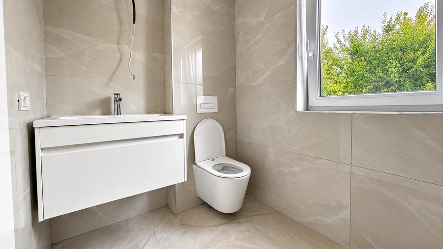 Duplex cu 4 camere cu Canalizare în Ghiroda