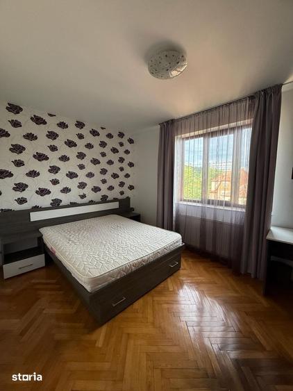 Apartament cu 3 camere decomandat în Grigorescu