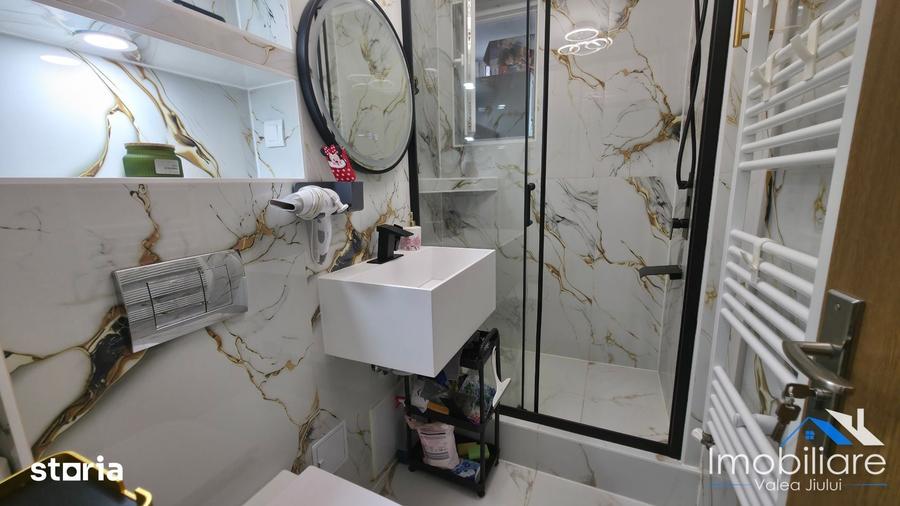 Apartament cu 2 camere în Petros