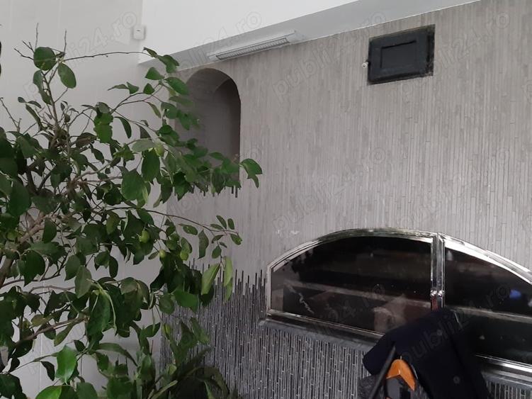 Casă cu 6 camere cu Teren 3500 Mp în Cireșu