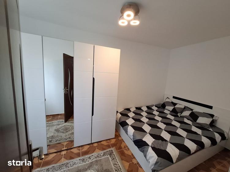 Apartament cu 3 camere în Inel II