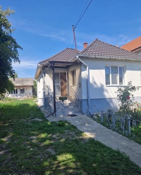 Casă individuală cu 2 camere cu Canalizare în Beclean