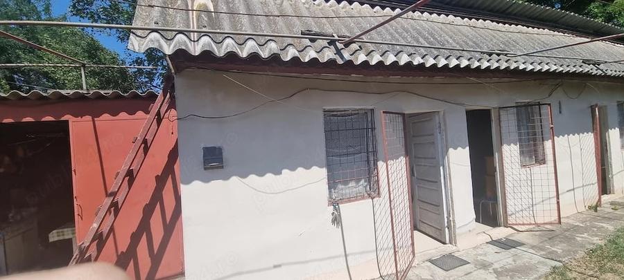 Casă cu 3 camere cu Teren 289 Mp în Central