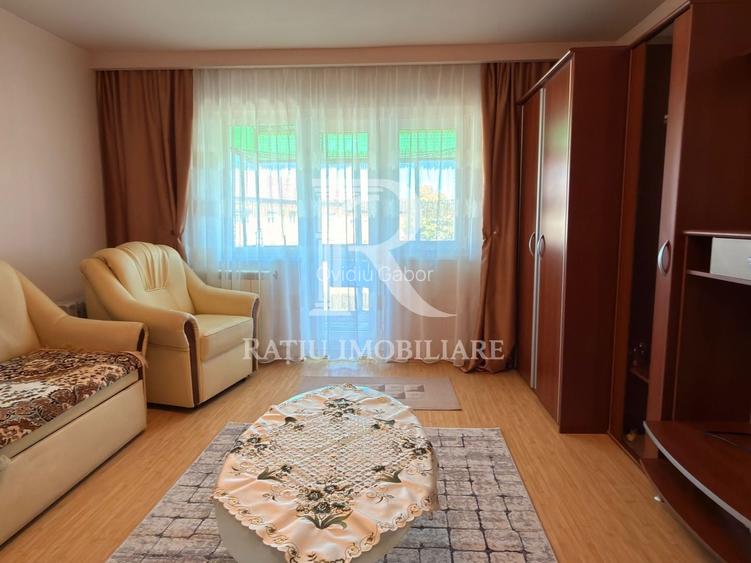 Apartament renovat 3 camere | Nufărul | Oradea