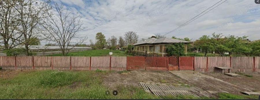 Casă cu 4 camere cu Teren 1520 Mp în Glodeanu Sărat