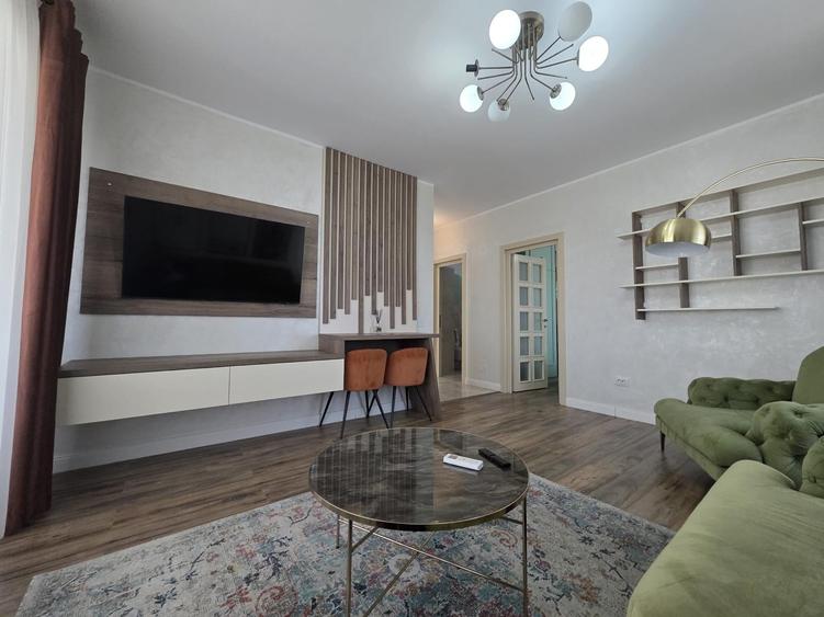 Apartament cu 3 camere decomandat în Copou