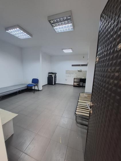 Garsonieră decomandată cu curte proprie – Zona Amurgului - 1