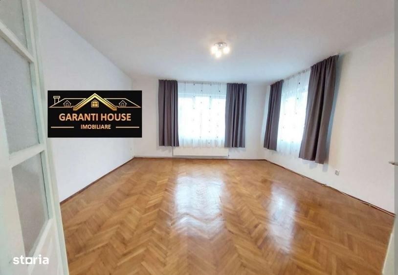 Casă cu 4 camere în Ultracentral