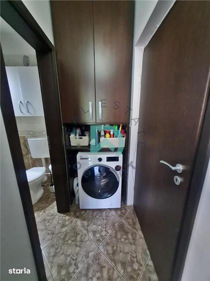 Apartament cu 2 camere semidecomandat, mobilat în Valea Cetății
