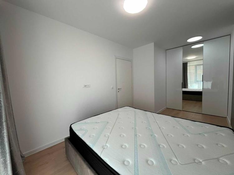Apartament cu 2 camere decomandat în Theodor Pallady