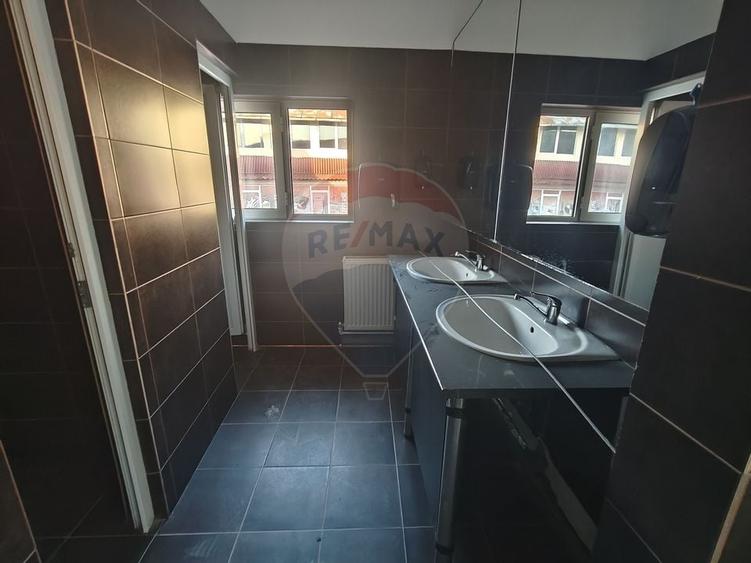 Spațiu comercial, 535.57mp de închiriat, zona autogara Gherla - 23