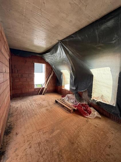 Duplex la rosu - 3 dormitare- Dumbravita - 8