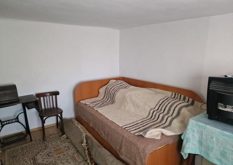 Casa in mediu rural cu teren - 28