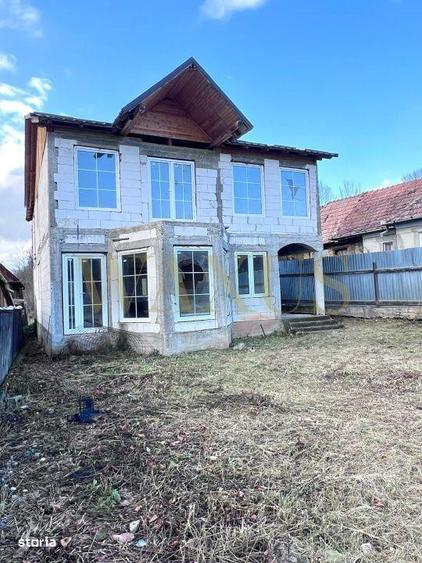 Casa de Vanzare in Iara / Zona Baisoara / 300 mp util /600 Mp teren - 8