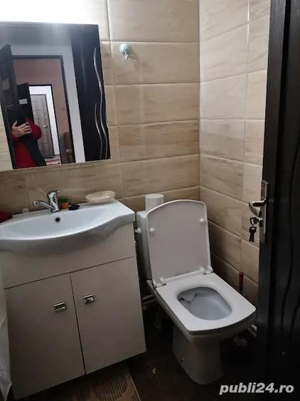 Apartament 3 camere situat la parter, intr un bloc cu 4 etaje in centrul orasului Alexandria, in spa - 4