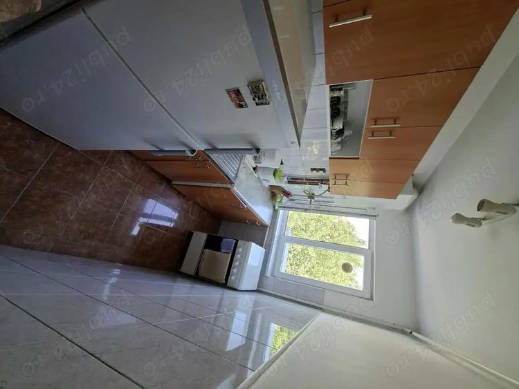Proprietar, vand apartament cu 4 camere Take Ionescu 59 vizavi de ISHO, cu boxa inclusa - 10
