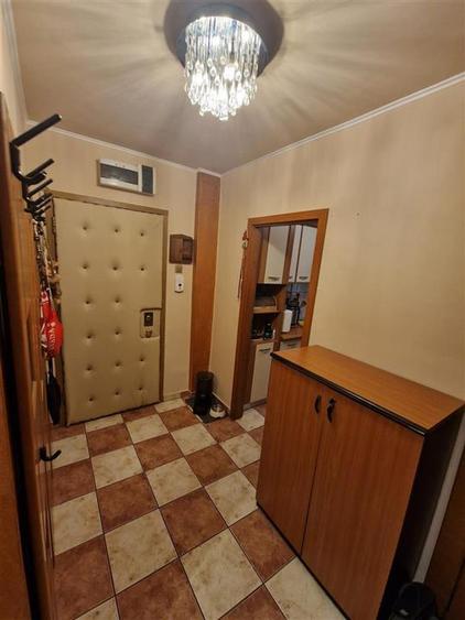 Decomandat 4 camere etaj 1 Circumvalatiunii/Iulius Town - 7