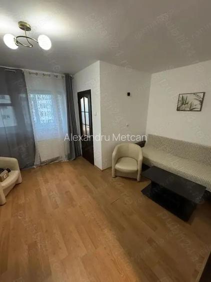 Garsoniera cocheta National Arena 27 mp Etaj 7 10