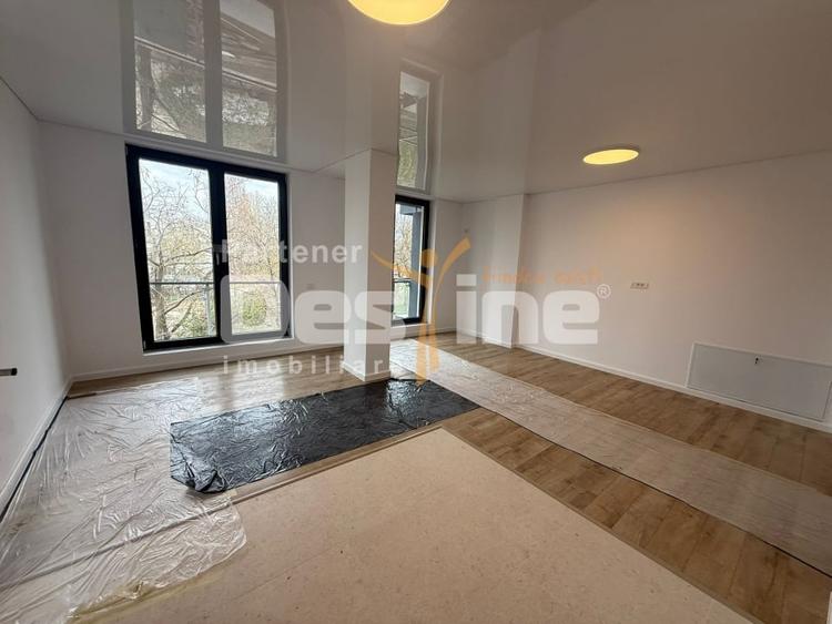 3 camere I bloc 2026 I 99mp I etaj 1/3 I Metrou Crangasi - 2