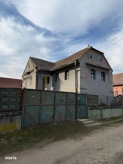 Casa cu potential si teren generos Vesud, la doar 30 minute de Sib - 2