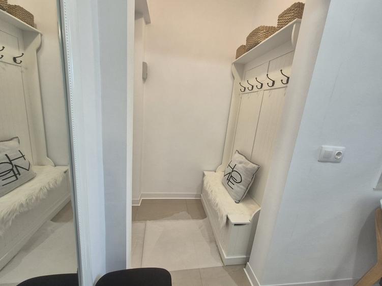 Vanzare Apartament 2 camere cochet mobilat si utilat complet de lux - 27