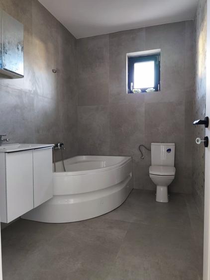 FARA COMISIOANE in Gulia casa cu 4 camere 2 bai terasa PARTER+pod placa la cheie - 31