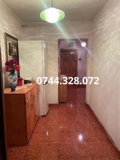 Vânzare apartament 3 camere, ultracentral – Bacău Vânzare apartament 3 camere, ultracentral – Bacău