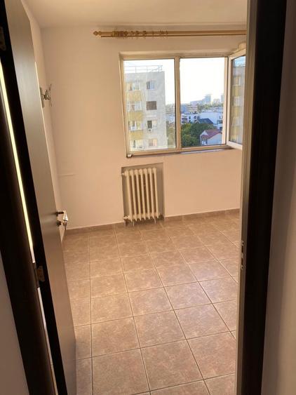 Vand apt 3 cam decomandat Lacul Tei - 2