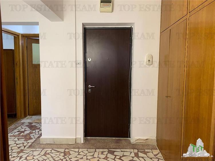Apartament  3 Camere - Spitalul Judetean - Decomandat - Radet - Termen lung - 12