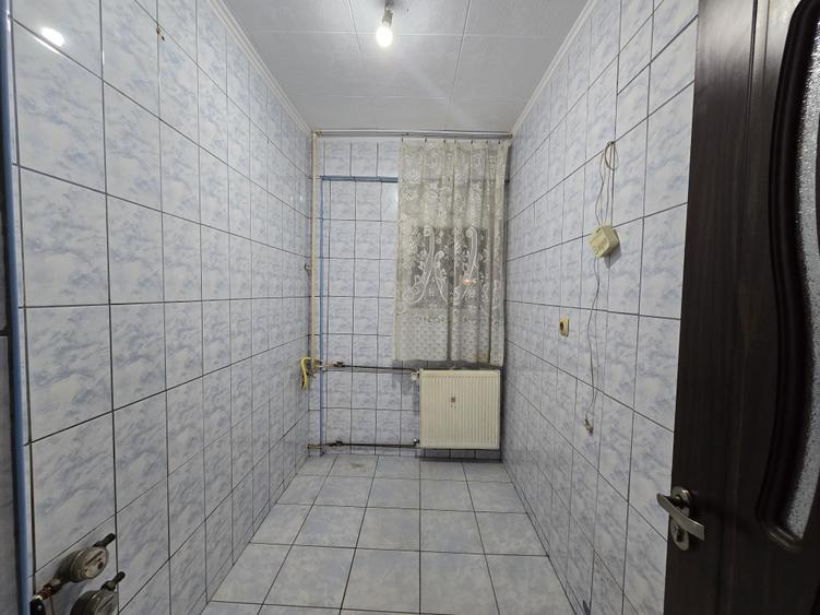 Metrou Titan/C-tin Brancusi-garson. supraf.31mp,bloc 1978/reabilitat - 13