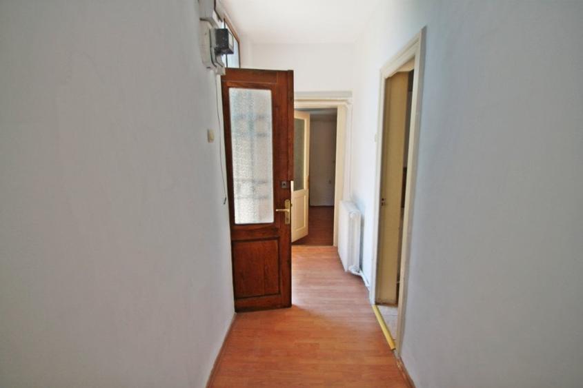 Casa caramida - zona Faleza Nord - 8