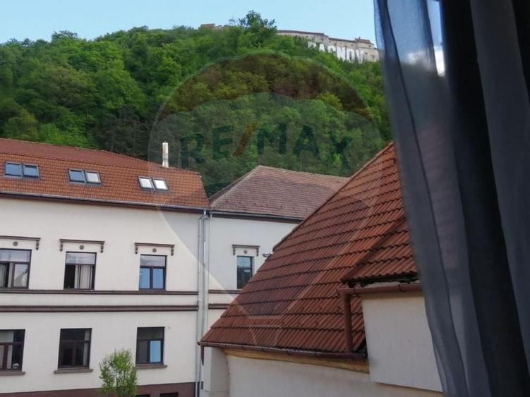 Proprietate turistică cu 14 camere, poziționare excepțională – Râșnov - 25