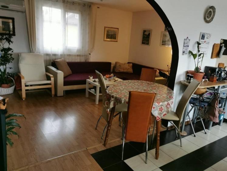 FARA COMISIOANE casa cu 6 camere 2 bucatarii P+1 TIGLA PISCINA BECI GARAJ - 45