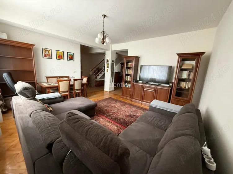 Apartament 3 camere, 104,6 mp, pe doua niveluri, zona Odobescu Apartament 3 camere, 104,6 mp, pe doua niveluri, zona Odobescu