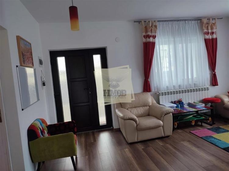 Casa individuala 5 camere terasa acoperita 3 bai si 458 mp teren in Cristian - 27