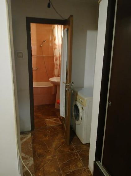 Vind apartament 2 camere Bd Luica nr 13 Berceni - 2