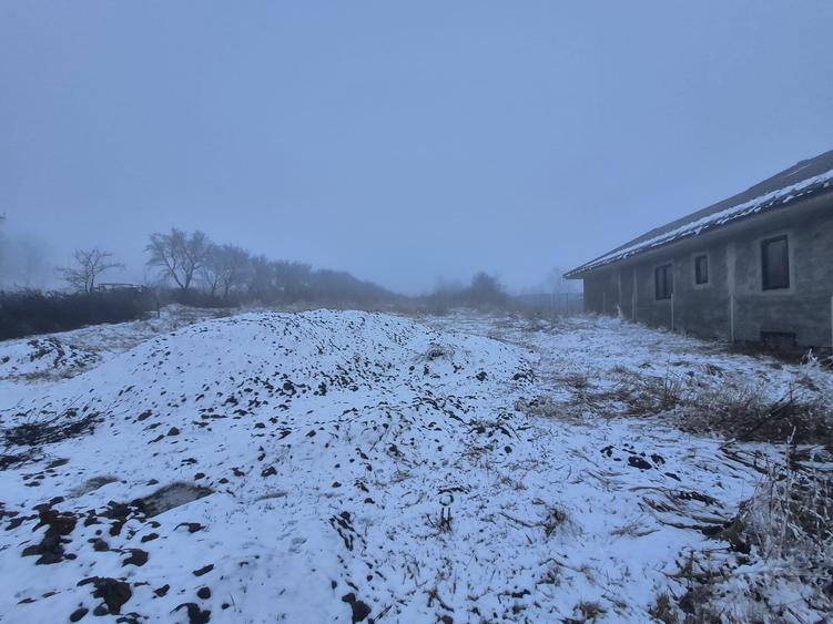 De vânzare | Casă bătrânească + teren generos | Zona Balaur – Dobren - 7