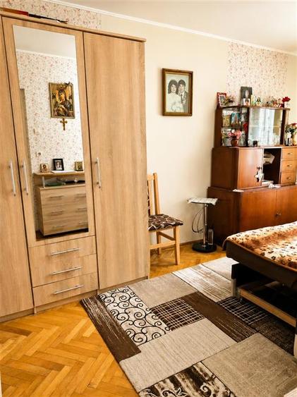 Apartament cu 2 camere decomandat în Județean